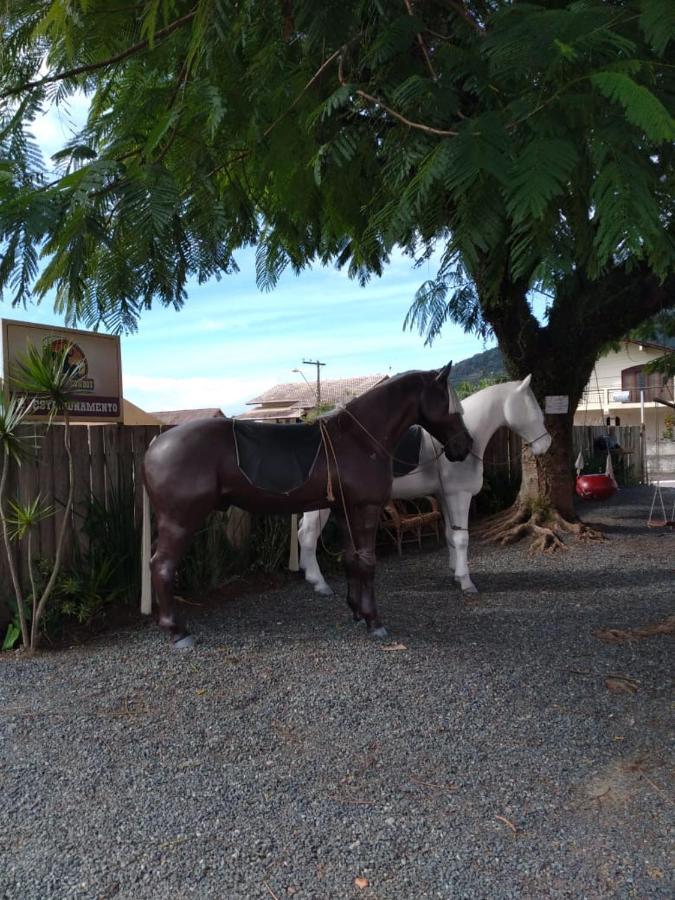 Pousada Alegria Do Cowboy Penha  Esterno foto